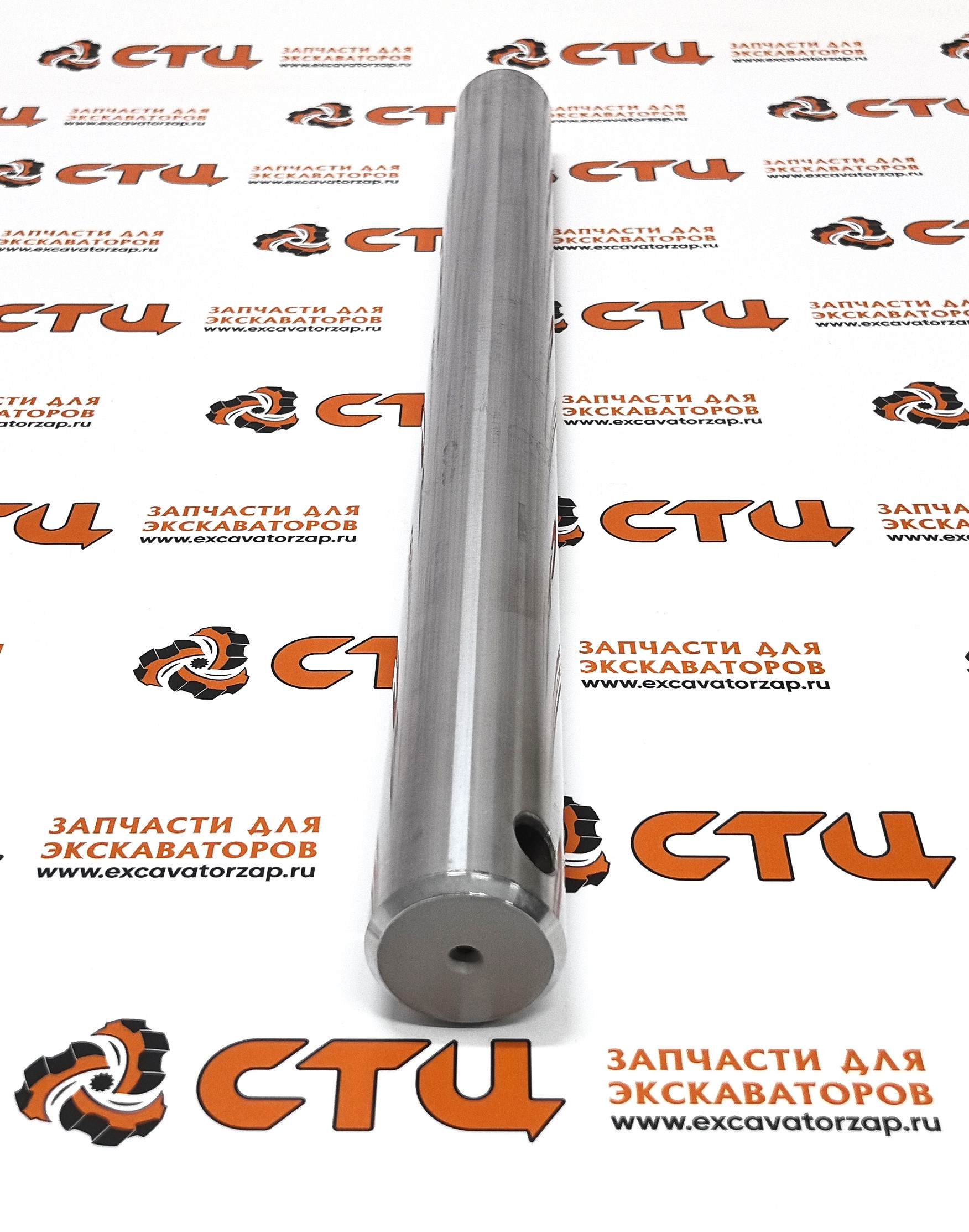 Палец 81U6-10030 крепления моста к раме экскаватора погрузчика Hyundai H940S